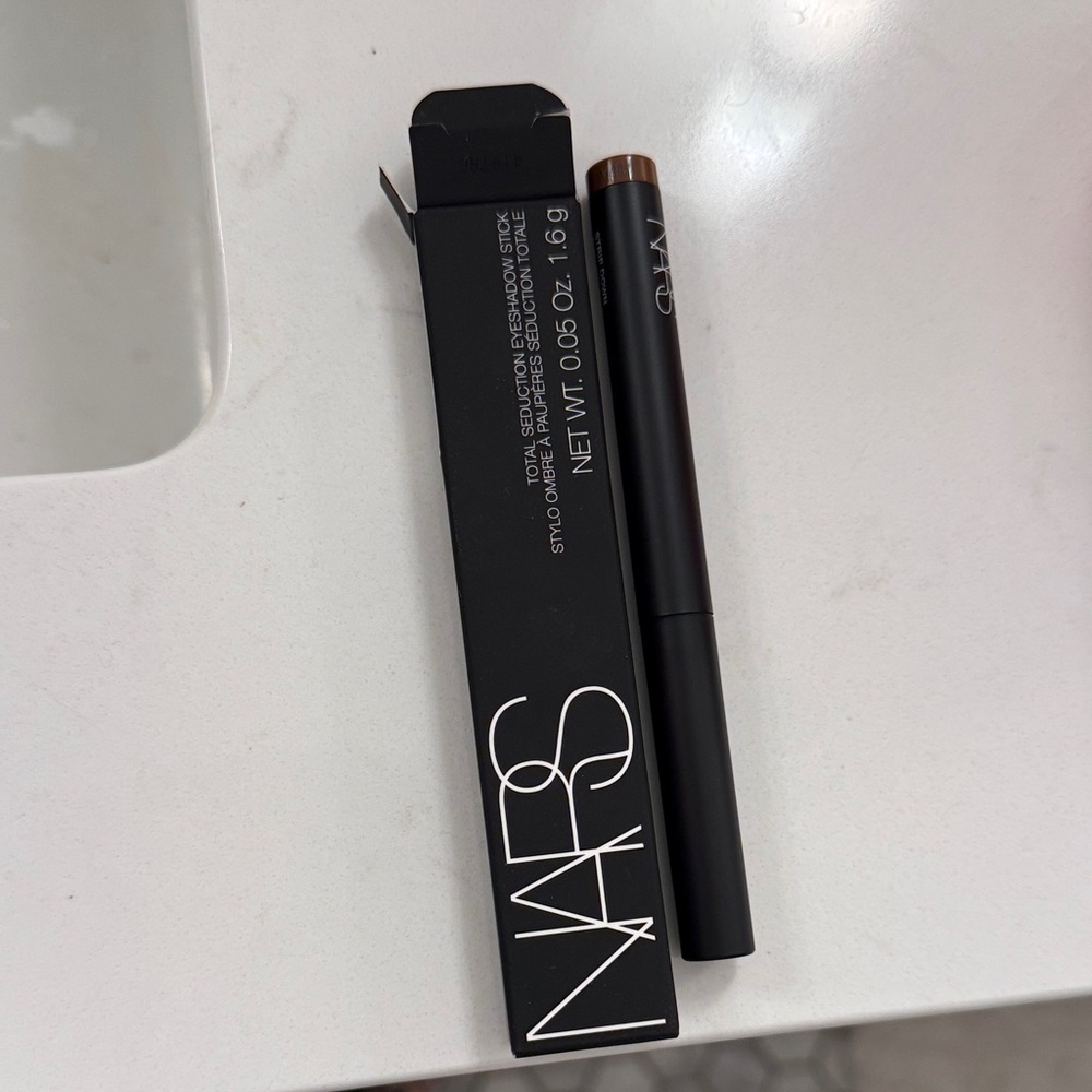 NARS Eyeshadow Stick Strip Down